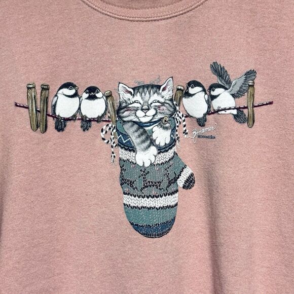 VTG Morning Sun Cat in a Mitten Birds on Clothesline Pink Medium USA Grandmacore - Picture 2 of 5